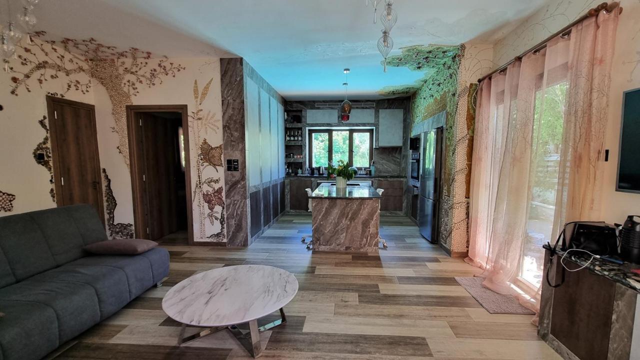 Mosaic Villa By The Sea Protaras Buitenkant foto