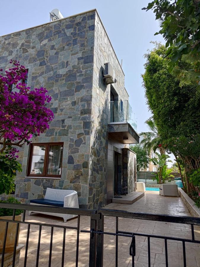 Mosaic Villa By The Sea Protaras Buitenkant foto